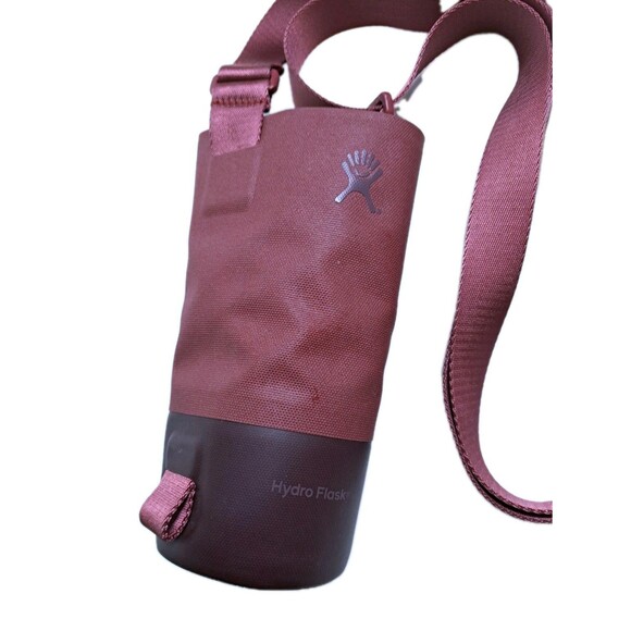 HYDRO FLASK Tag Along Hiking Walking Water Bottle Sling Burgundy Red Maroon - Picture 2 of 5